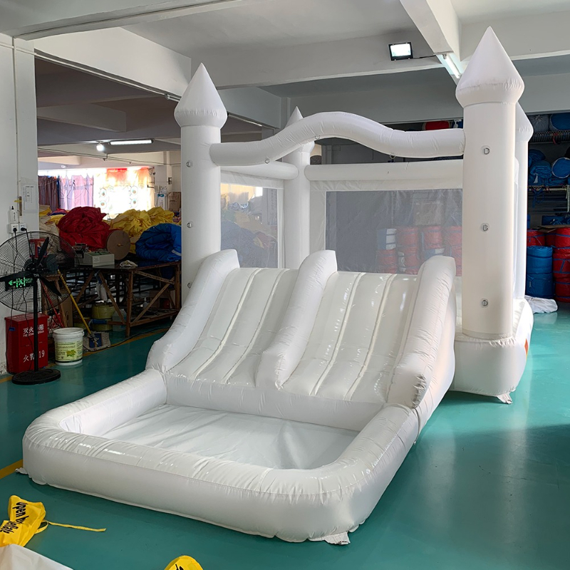 Inflatable Bounce House 5.6*3. - đánh giá và giá Kids Outdoor Wendy House